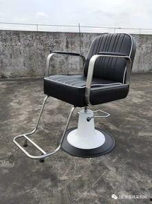 网红椅新闻,从爆款到争议，揭秘网络爆款背后的真相