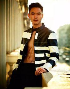 抢救男明星,揭秘男明星生死攸关的抢救时刻