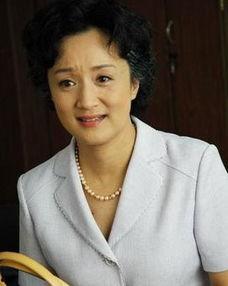 明星杨昆多大岁数,岁月如歌，优雅依旧的影视女神