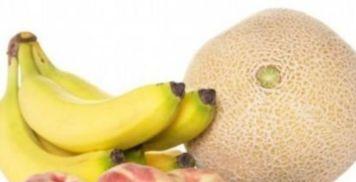 吃哈密瓜和香蕉,夏日水果盛宴的甜蜜邂逅