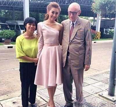 泰国明星外国爸爸,跨国育儿之路的温馨故事