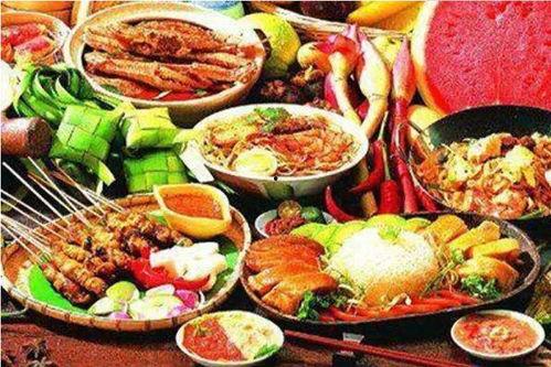 美食街吃瓜的魅力,尽享人间烟火气