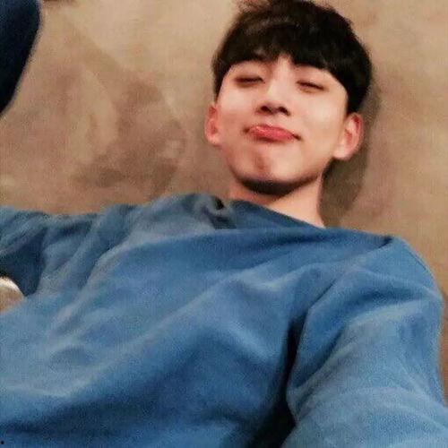 歪嘴网红男抖音名字