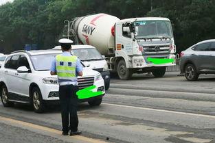 浠水假牌车新闻头条,揭秘背后黑幕，严打非法上路行为
