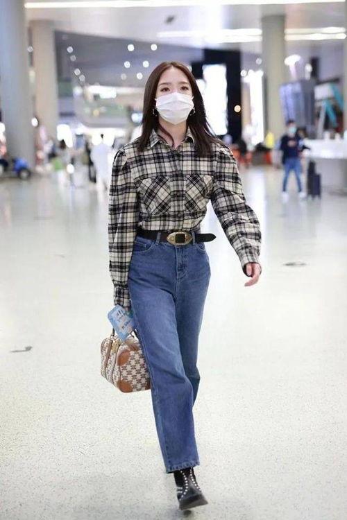 女明星格子衬衫图片,女明星格子衬衫演绎街头风采