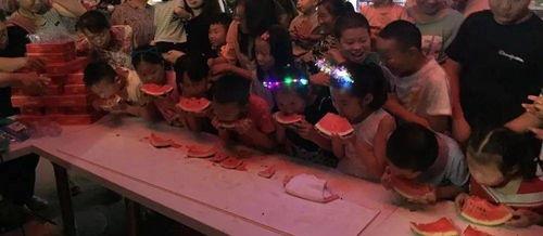 宝庆夜市吃瓜大赛视频,一场视觉与味觉的双重盛宴