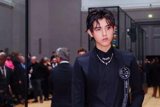 陈飞宇吃瓜娱乐圈视频